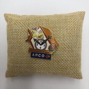 ARCO Commemorative Enamel pin from the 97th Tournament of Roses Parade